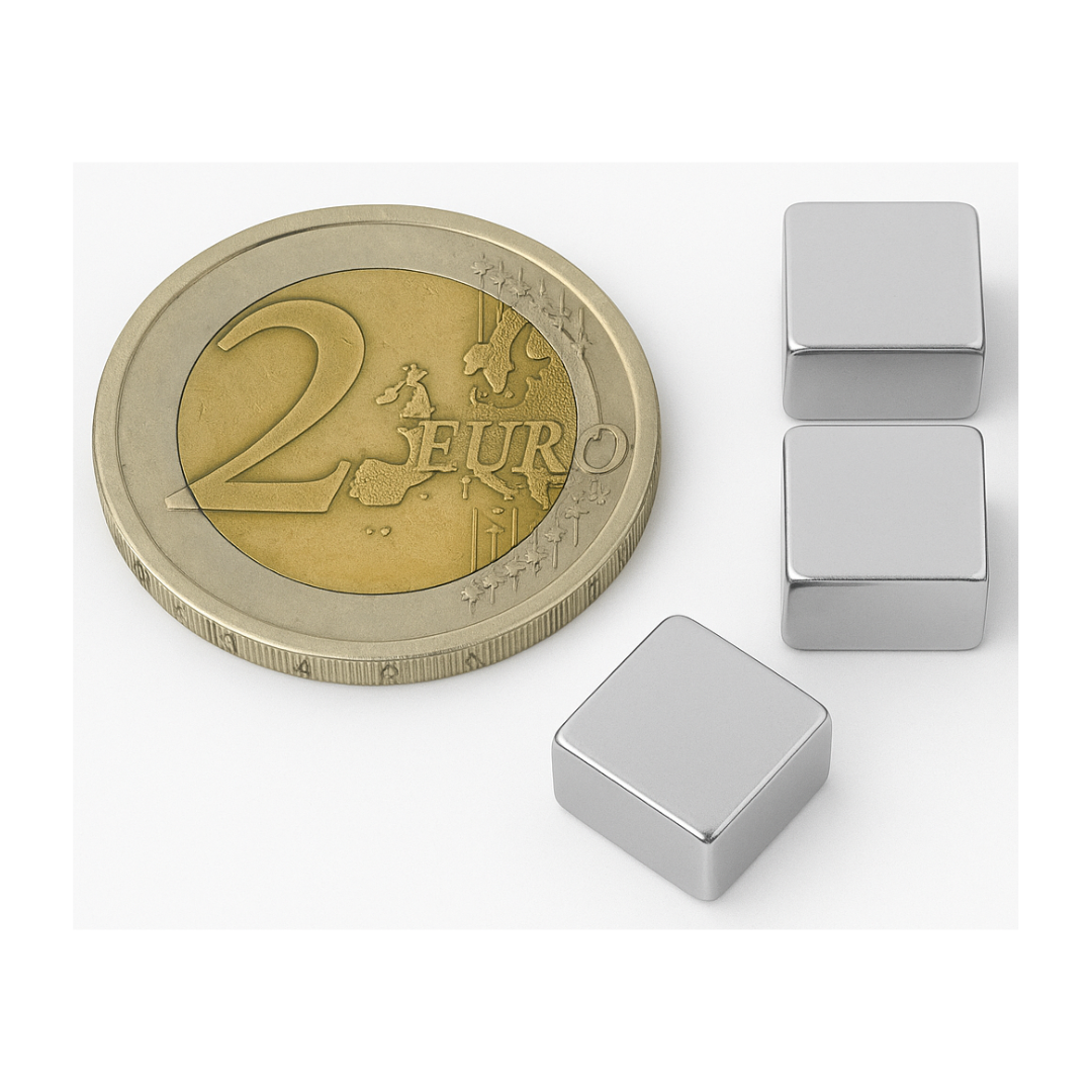 Quadermagnet 10x10x5 mm N42 hält Metallteile sicher – Anwendungsbeispiel im Alltag