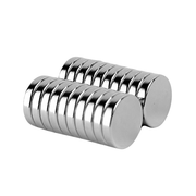 Starker Neodym Magnet 13,85 mm x 1,85 mm N42 vernickelt