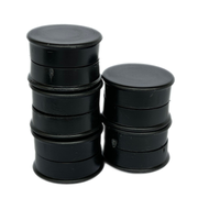 Magnettafel mit runden schwarzen Magneten – Elegante Organisation im Büro